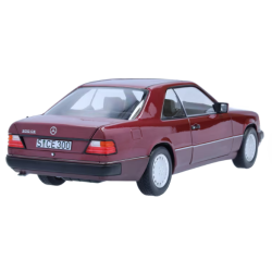 300 CE-24 Cabrio A124 almandinr�d