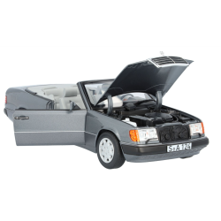 300 CE-24 Cabrio A124 perlegr�