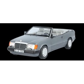 300 CE-24 Cabrio A124 perlegr