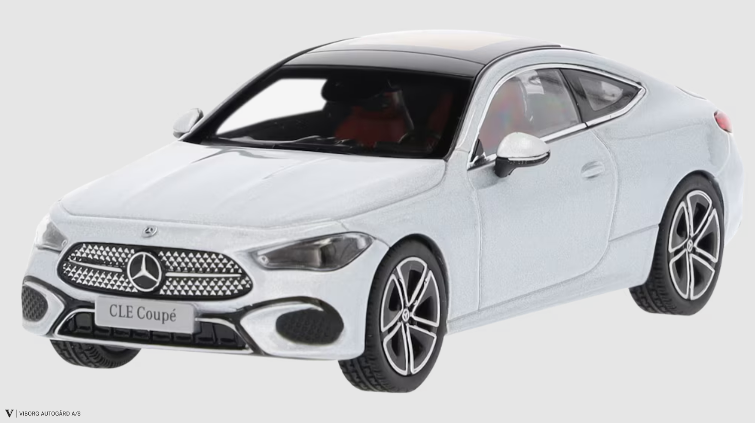 CLE C236 1:43 Farve 1