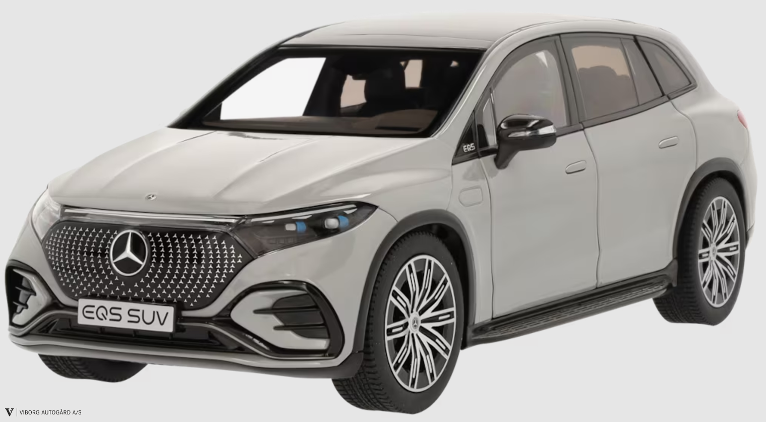 EQS SUV X296 1:18 MANUFAKTUR alpin gr uni