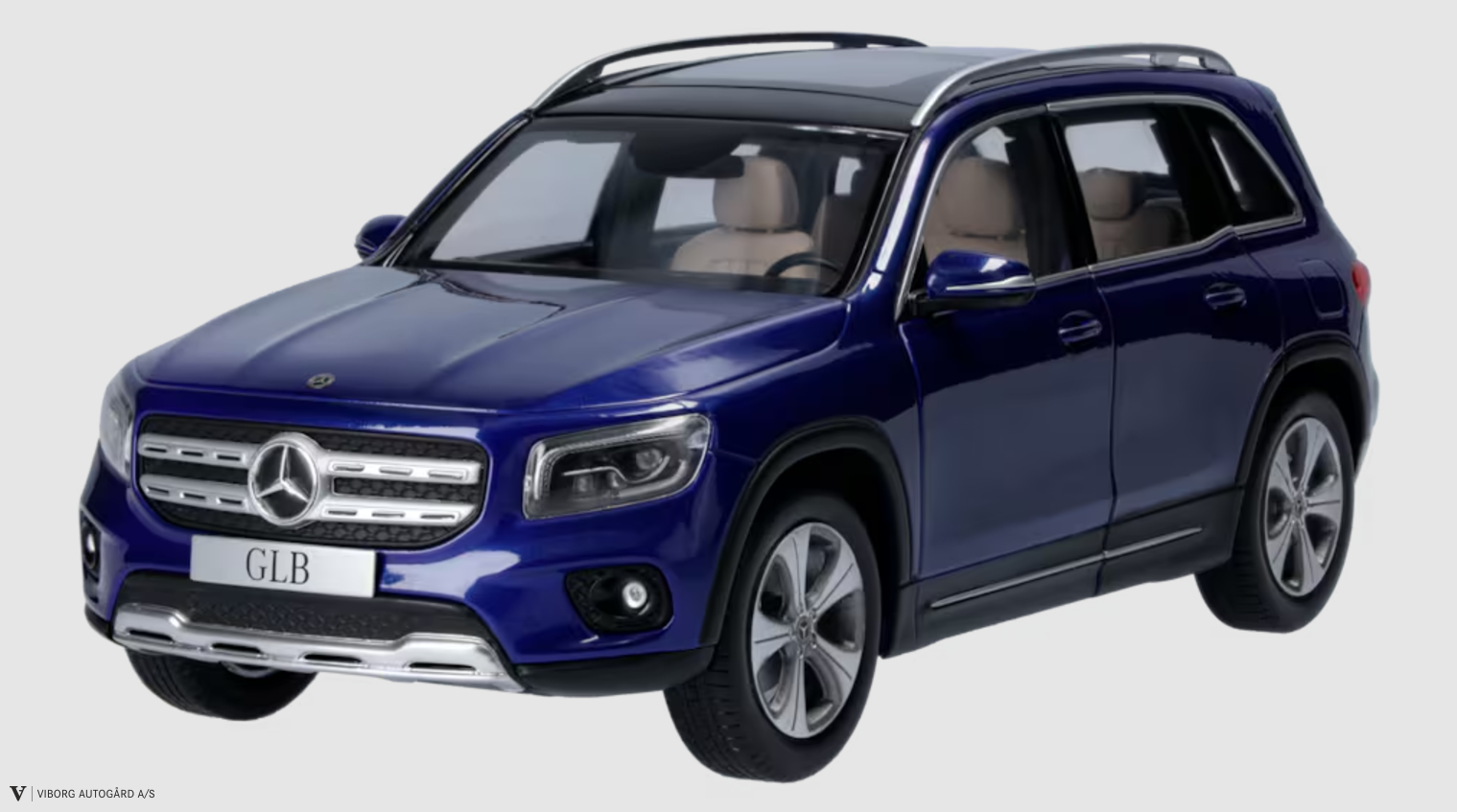 GLB AMG Line X247 1:18 galaxy bleu