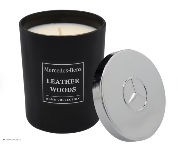 Leather Woods duftlys 180g