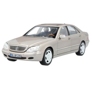 S 600 V220 1:18 r�g s�lv