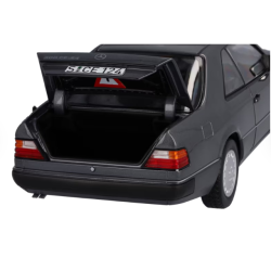 300 CE-24 Cabrio A124 perlegr�